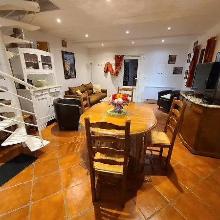 Du Marais Deauville 度假居 图克